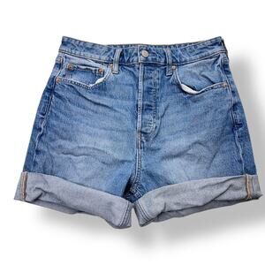GAP Curvy Cheeky Straight Cut-off Jean Shorts Women's 10 30